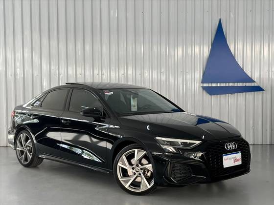 AUDI A3 2.0 40 TFSI MHEV SEDAN PERFORMANCE BLACK S-TRONIC AUDI A3 2.0 40 TFSI MHEV SEDAN PERFORMANCE BLACK S-TRONIC